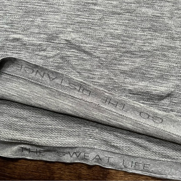 Lululemon Athletica gray swiftly tech crew short sleeve athletic shirt size 10 - Picture 4 of 9